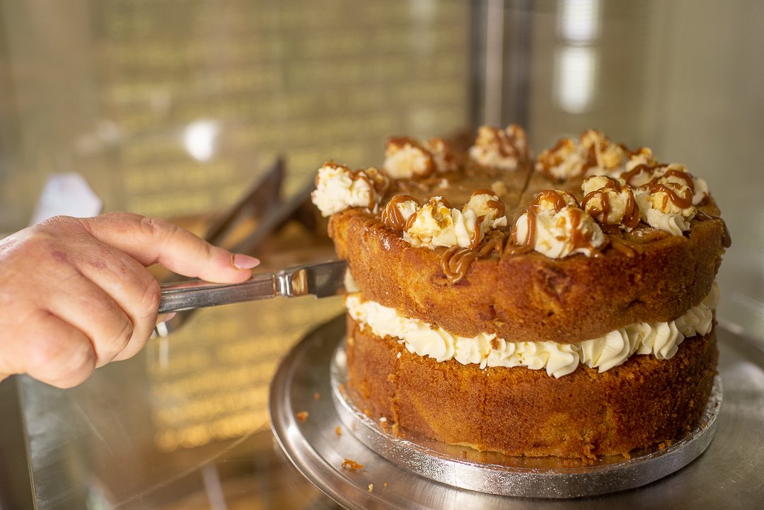 Coffee and cakes at Seventh Wave